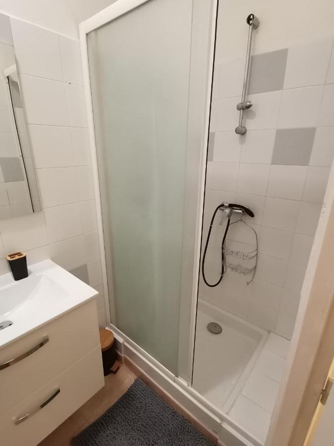 Studio Au Coeur Du Quartier Historique Narbonne Ngoại thất bức ảnh